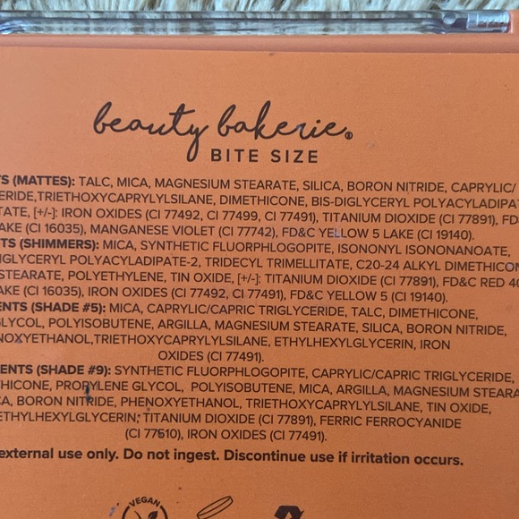 Beauty bakerie sweet potato pie eyeshadow palette - Picture 3 of 3